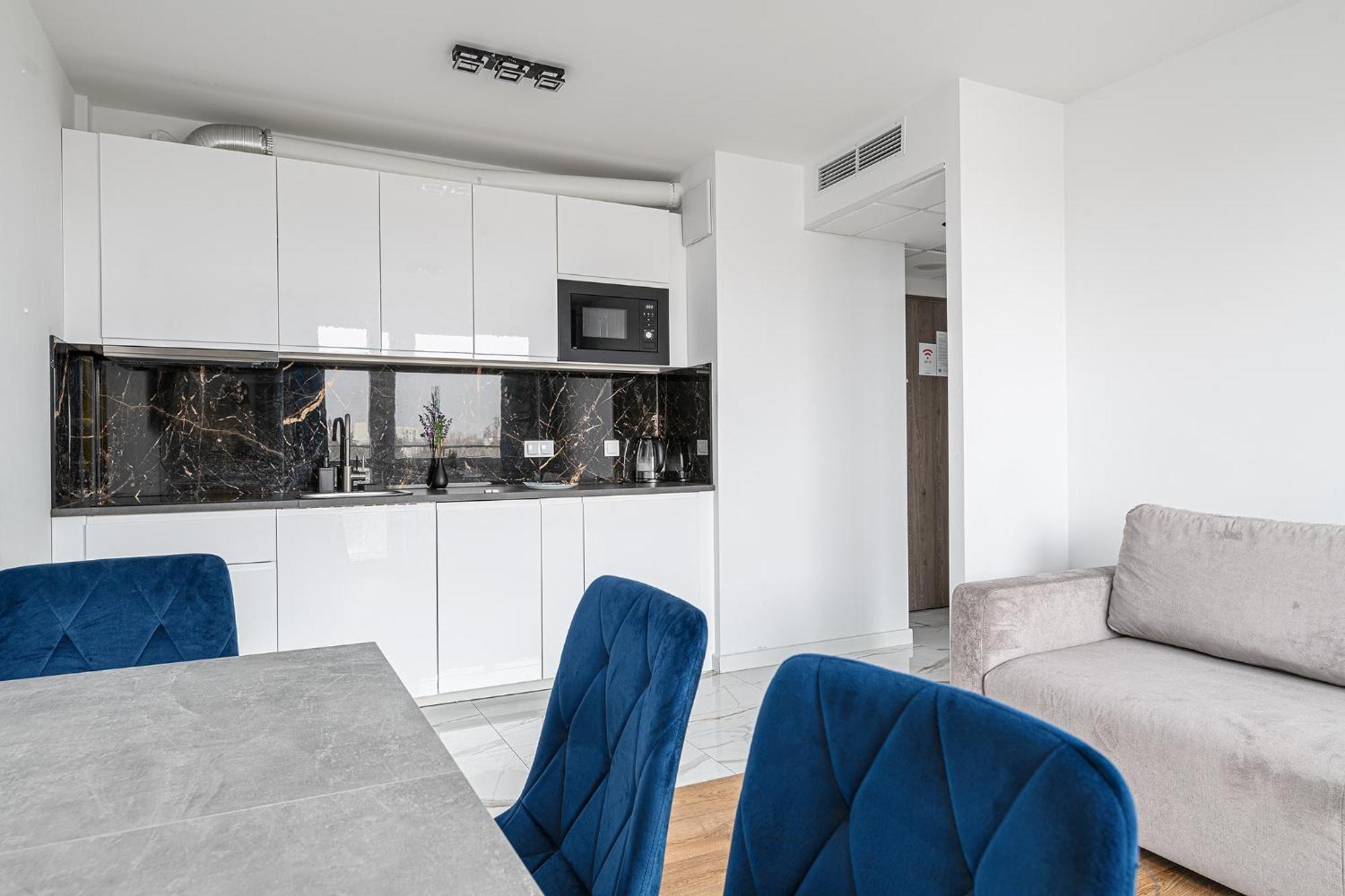 Rentplanet - Apartamenty Pileckiego Warszawa Exteriör bild
